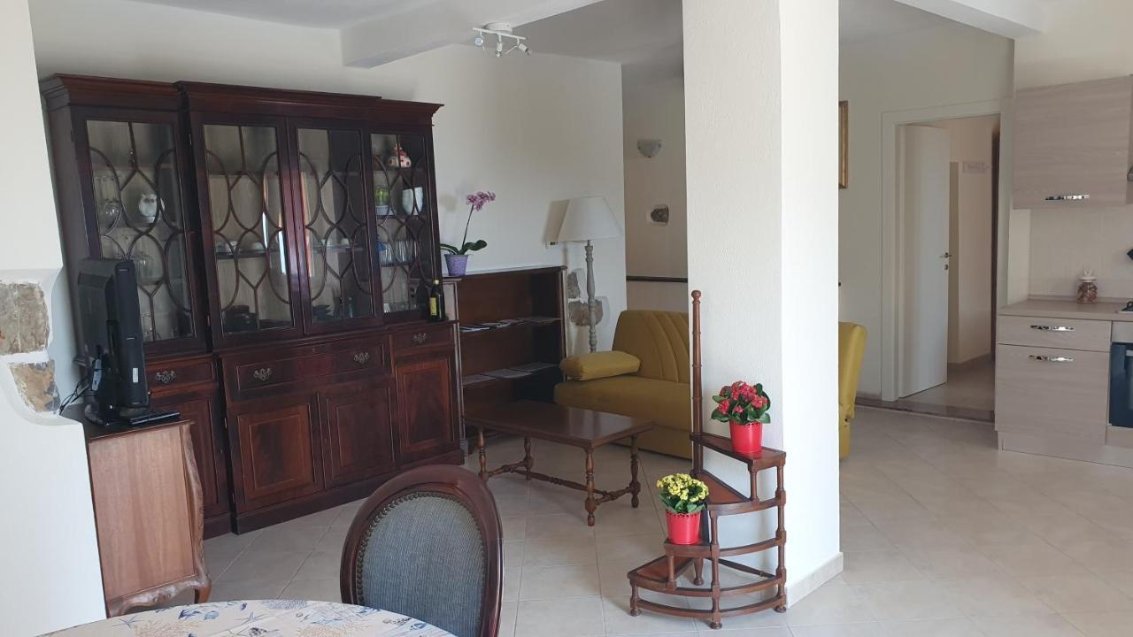 Ca Zelinda House Holiday โมเนเลีย ภายนอก รูปภาพ
